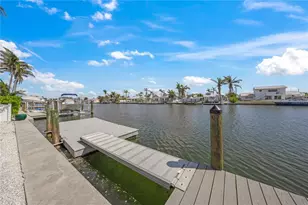 511 68th St, Holmes Beach, FL 34217 - Photo 20
