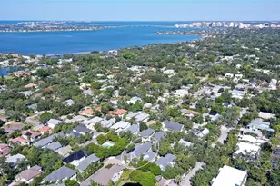 1775 Stapleton St, Sarasota, FL 34239 - Photo 50