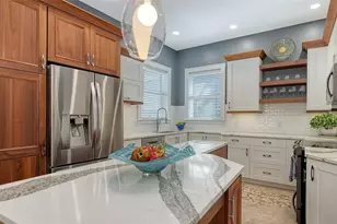 1775 Stapleton St, Sarasota, FL 34239 - Photo 16