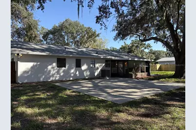 60 Outlook Street, Umatilla, FL 32784 - Photo 6