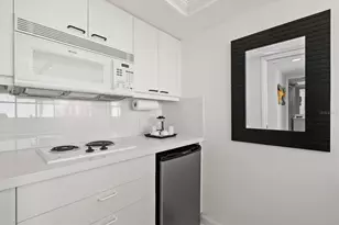 5400 Ocean Blvd, Sarasota, FL 34242 - Photo 14