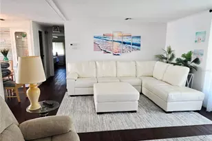 5316 53rd Ave E, Bradenton, FL 34203 - Photo 2