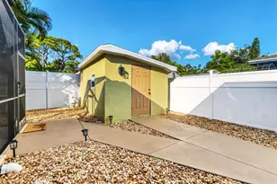 1275 42nd St, Sarasota, FL 34234 - Photo 32