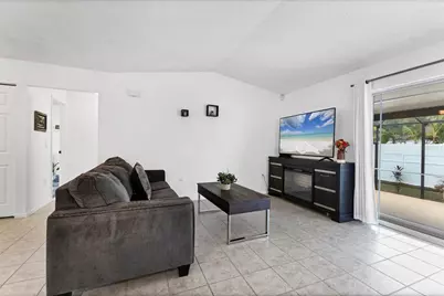 1275 42nd Street, Sarasota, FL 34234 - Photo 6