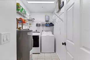 1275 42nd St, Sarasota, FL 34234 - Photo 24