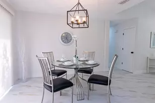 3226 Patton St, Sarasota, FL 34235 - Photo 10