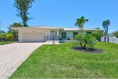 6962 Belgrave Drive, Sarasota, FL 34242 - Photo 6