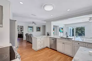 6962 Belgrave Dr, Sarasota, FL 34242 - Photo 30