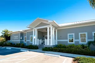 912 Sandpiper Cir, Bradenton, FL 34209 - Photo 46