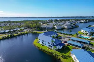 912 Sandpiper Cir, Bradenton, FL 34209 - Photo 38