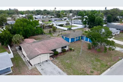 3704 17th Avenue W, Bradenton, FL 34205 - Photo 32