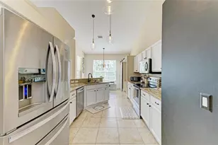 11720 Clubhouse Dr, Lakewood Ranch, FL 34202 - Photo 28