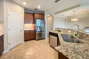 23598 Awabuki Dr, Venice, FL 34293 - Photo 8