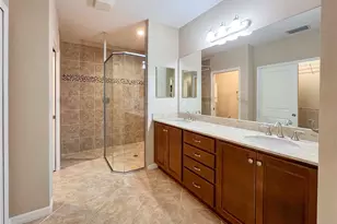 23598 Awabuki Dr, Venice, FL 34293 - Photo 12