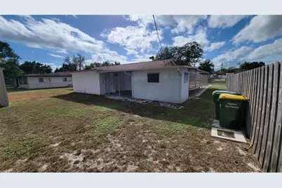 432 Crosby Court, Sarasota, FL 34237 - Photo 6