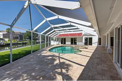 910 Siesta Key Place, Sarasota, FL 34242 - Photo 48