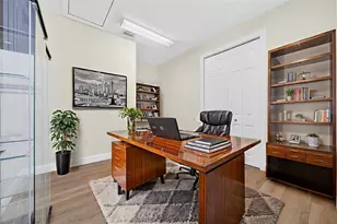 910 Siesta Key Pl, Sarasota, FL 34242 - Photo 40