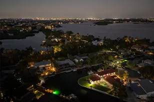 910 Siesta Key Pl, Sarasota, FL 34242 - Photo 58