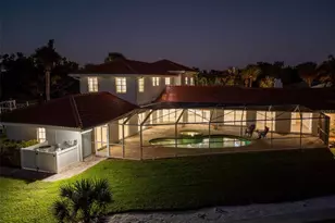 910 Siesta Key Pl, Sarasota, FL 34242 - Photo 52