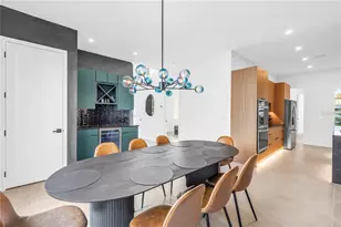 2305 Temple St, Sarasota, FL 34239 - Photo 8