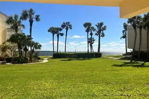 7510 Sunshine Skyway Ln S, Saint Petersburg, FL 33711 - Photo 2