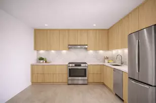 7510 Sunshine Skyway Ln S, Saint Petersburg, FL 33711 - Photo 12