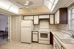 1400 1st Ave W, Bradenton, FL 34205 - Photo 18