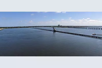 1400 1st Avenue W #304, Bradenton, FL 34205 - Photo 50