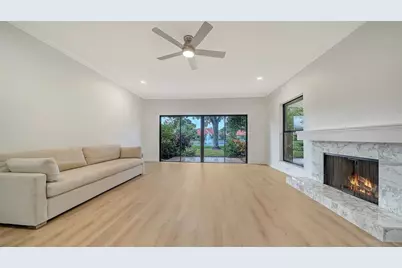 5027 Kestral Park #64, Sarasota, FL 34231 - Photo 6