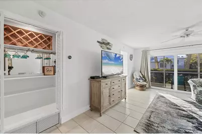 500 S Washington Drive #3A, Sarasota, FL 34236 - Photo 4