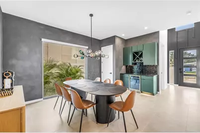 2305 Temple Street, Sarasota, FL 34239 - Photo 10