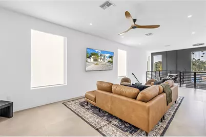 2305 Temple Street, Sarasota, FL 34239 - Photo 40