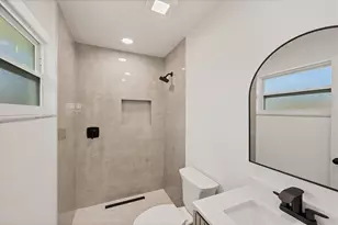 4006 29th Ave W, Bradenton, FL 34205 - Photo 22