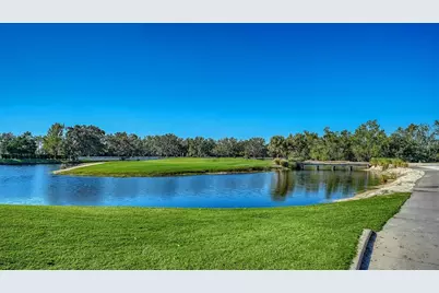 7038 Woodmore Terrace, Lakewood Ranch, FL 34202 - Photo 40