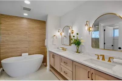 135 Avenida Veneccia, Sarasota, FL 34242 - Photo 46