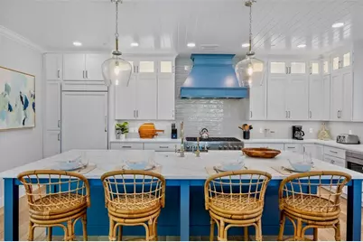 135 Avenida Veneccia, Sarasota, FL 34242 - Photo 8