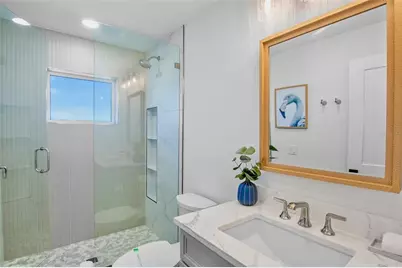 135 Avenida Veneccia, Sarasota, FL 34242 - Photo 52