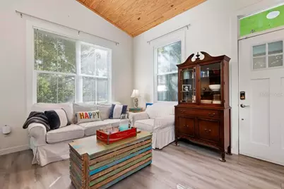 559 18th Street E, Bradenton, FL 34208 - Photo 6