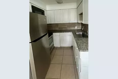 2695 Fruitville Road, Sarasota, FL 34237 - Photo 2