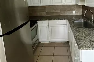 2695 Fruitville Rd, Sarasota, FL 34237 - Photo 2