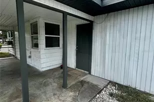 2695 Fruitville Rd, Sarasota, FL 34237 - Photo 10