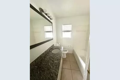 2695 Fruitville Road, Sarasota, FL 34237 - Photo 8