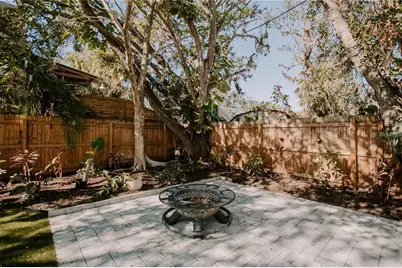 2337 Ixora Avenue, Sarasota, FL 34234 - Photo 34