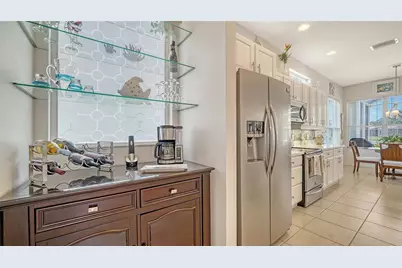 4220 Miriana Way, Sarasota, FL 34233 - Photo 18