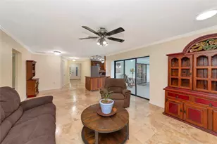 4656 Alexander Pope Ln, Sarasota, FL 34241 - Photo 20