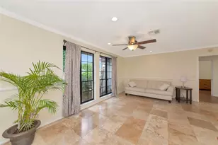 4656 Alexander Pope Ln, Sarasota, FL 34241 - Photo 6