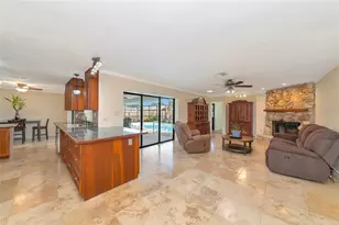 4656 Alexander Pope Ln, Sarasota, FL 34241 - Photo 16
