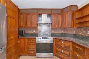 4656 Alexander Pope Ln, Sarasota, FL 34241 - Photo 14