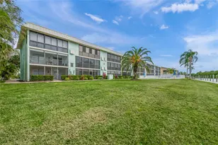 9200 Midnight Pass Rd, Sarasota, FL 34242 - Photo 40