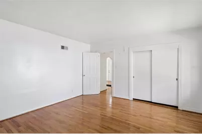 6240 Uplands Boulevard, Sarasota, FL 34243 - Photo 24